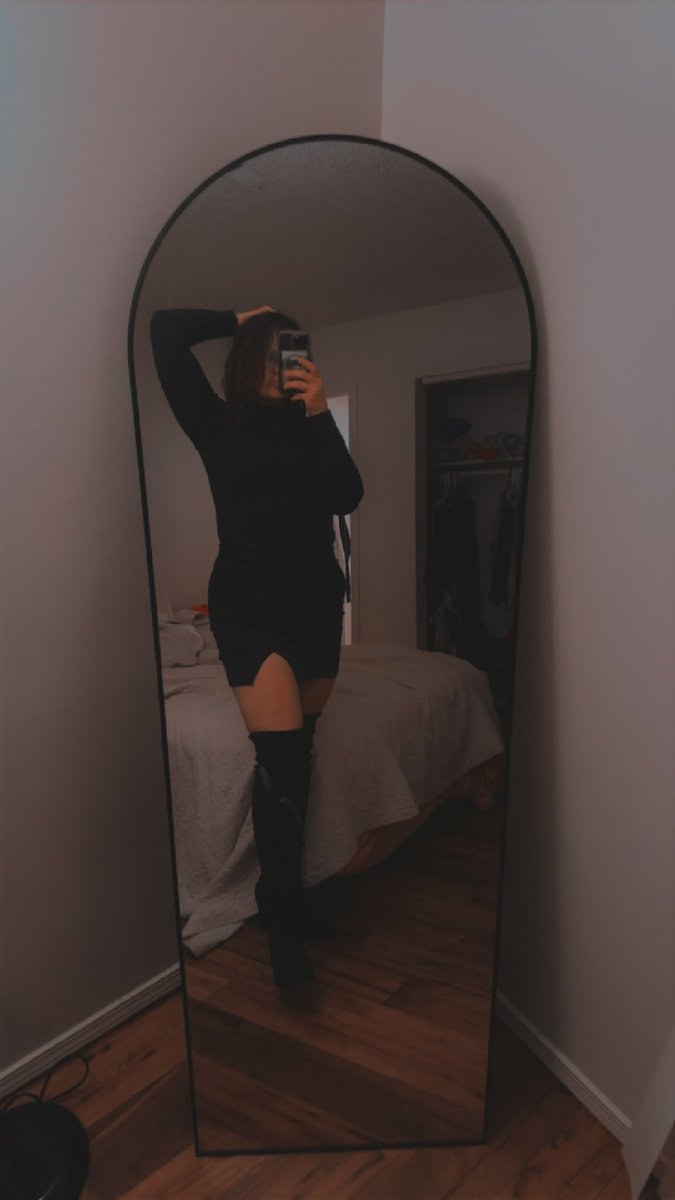 Chicks_Chickz's tweet image. New Year, New Name. 

Call me ZADDY! 😈💋