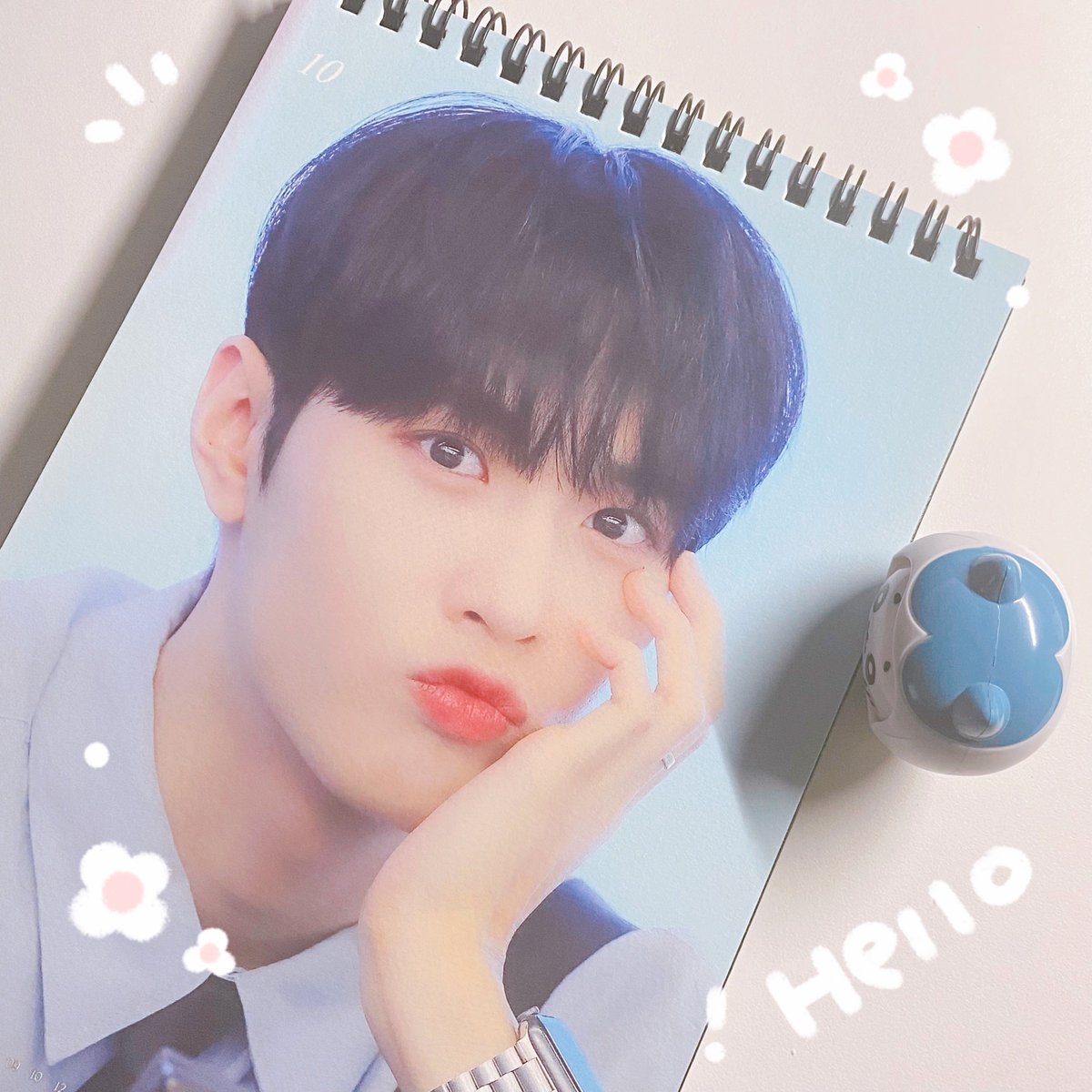 020ll8's tweet photo. 얼빡 가득 귀여운 캘린더 받았어요..♡
너무 귀여워서 삼킬 뻔했음 *+:꒰◍•ᴗ•◍꒱:+*
24년도 행복하게 보낼 수 있을 거 같아요 ⋆⁺₊⋆ https://t.co/kkLeD5FPQI