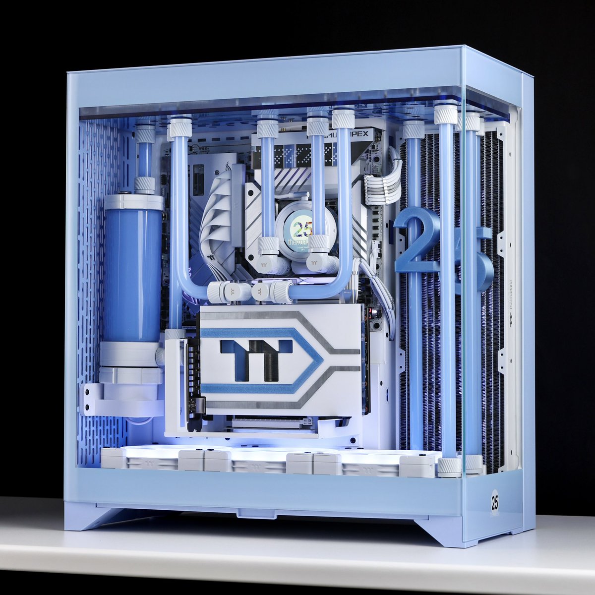 “We have Vegas at home”  <a href="/ThermaltakeInc/">Thermaltake Technology Inc</a> 25th anniversary 🎉