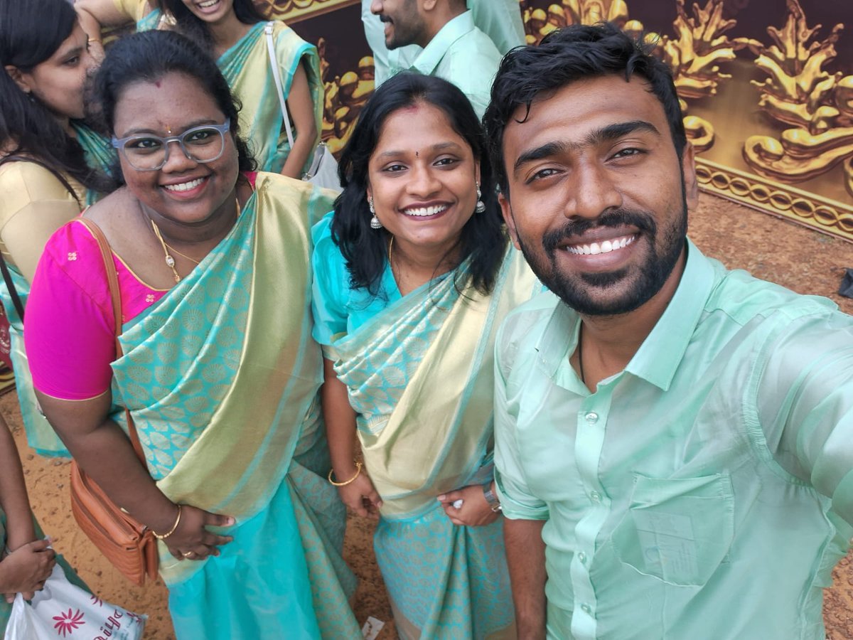 SdcForensic's tweet image. Apdiye Oru Selfie Edupome..😍😉
#Forensicpg&apos;s #Teamforensicodontology #sdcforensic