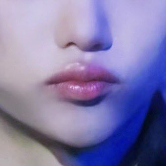 felix’s lips always form the perfect pout 😭