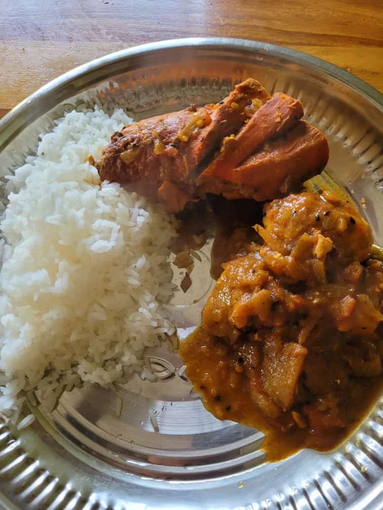 SatapathySilpa1's tweet photo. ଆସ ସାଙ୍ଗ ହୋଇ ଖାଇବା,,,
#Foodei
#home made..
କଣ ବନାଇଛି କିଏ ଫଟୋ ଦେଖି କହିପାରିବ https://t.co/5bxvZu6pCp