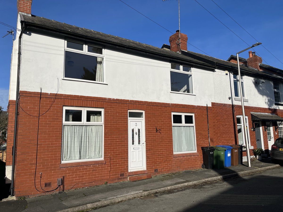 OCBNorthWest's tweet photo. FLAT TOLET: MARPLE: RENT: £795.00 pcm. 
Well-presented first floor one-bedroom flat with the use of shared garden. Cul-de sac. Popular area.
High-Gloss Kitchen &amp; Appliances
Modern Shower Room
Wardrobes to Bedroom
Double Glazing &amp; GCH
CALL - 0161 808 0010
https://t.co/2Ksy8GxpHg https://t.co/7GWt8T5IuL