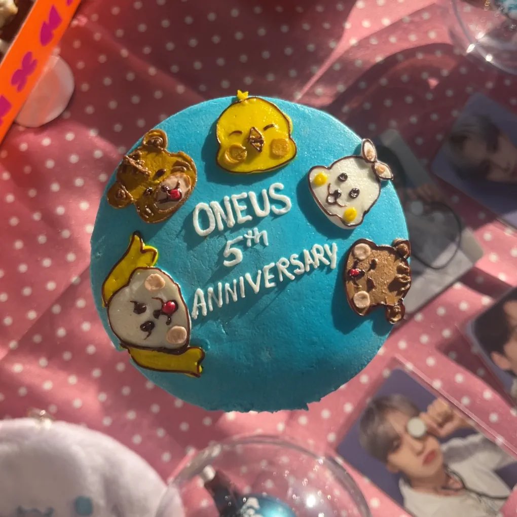 seohoS2's tweet photo. #반짝임_그찰나의_원어스의_5주년

5주년 진심으로 추카해 🥹🎉💙
5년까지 열심히 달려와줘서 정말 넘 고맙구 많이 사랑해😢🩵🧡 우리 10주년까지도 많이 추억들 만들어 가자~ 
���래오래 같이 가자구😢💙
사링해~~

*솜햐 좀 늦어써🥹💔 다음에 꼭 올거지~ https://t.co/Vi1xMdHy0p