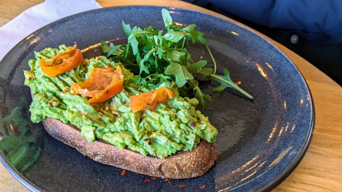 VeganOlive1's tweet photo. #Veganuary lunch out at #PlanksKitchen nr #Preston and #Vegan cake obviously #Veganuary2024 ππβ€οΈπ»π±ππ https://t.co/O8CGTWEsoO
