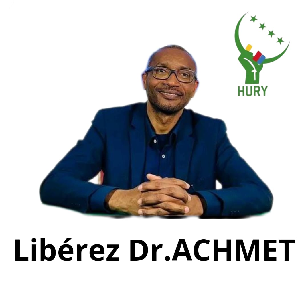 Hury_official's tweet photo. Chers camarades,

Nous vous informons avec une profonde inquiétude que depuis ce matin, notre camarade n'a donné aucun signe de vie. Nous avons appris qu'il a été arrêté par les autorités de la gendarmerie.
@AchmetSaid #hury https://t.co/ADgMf0dNdZ