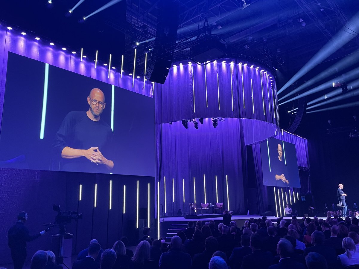 Entrepreneurship is the answer to most problems, even social ones - Daniel Ek #årskonferansen