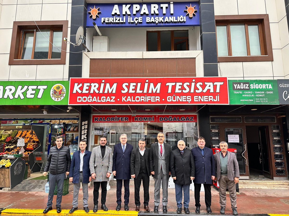 Ak_Ferizli's tweet photo. Milet vekillerimiz Sayın Lütfü Bayraktar, sayın Ali İnci, sayın Ertuğrul Kocacık teşkilatımıza ziyarette bulundular. https://t.co/iWXE8fnZOO