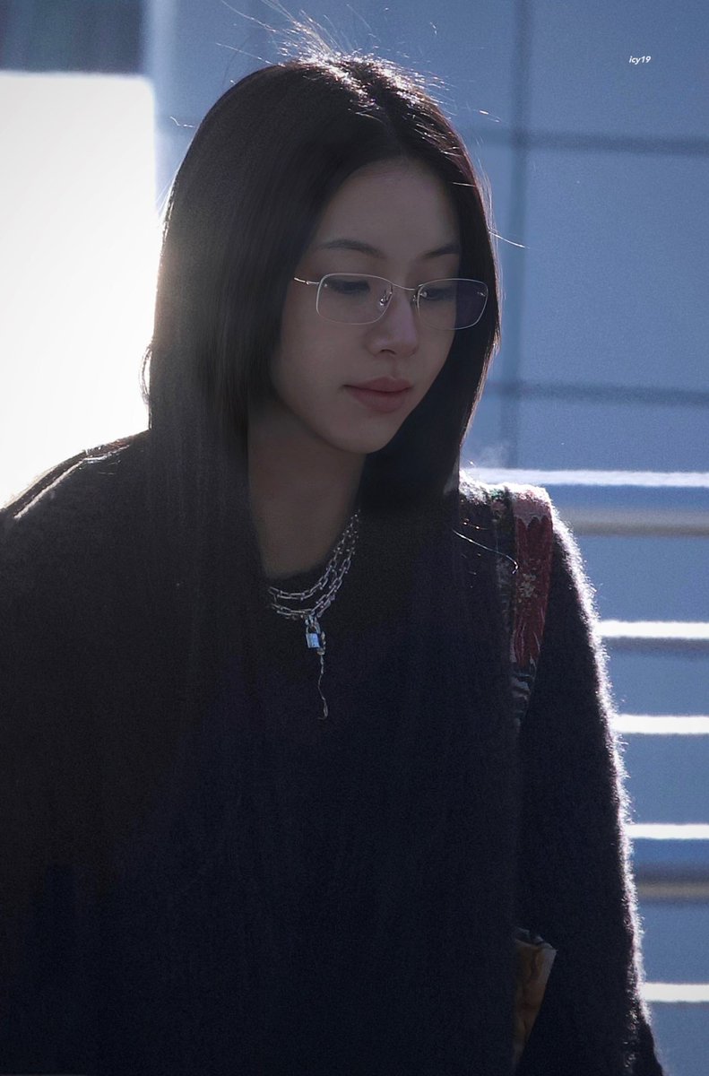 ICY19_'s tweet photo. 231222 인천 출국

겨울의 신 손채영

#TWICE #트와이스
#채영 #chaeyoung https://t.co/CnjXM0qkSr