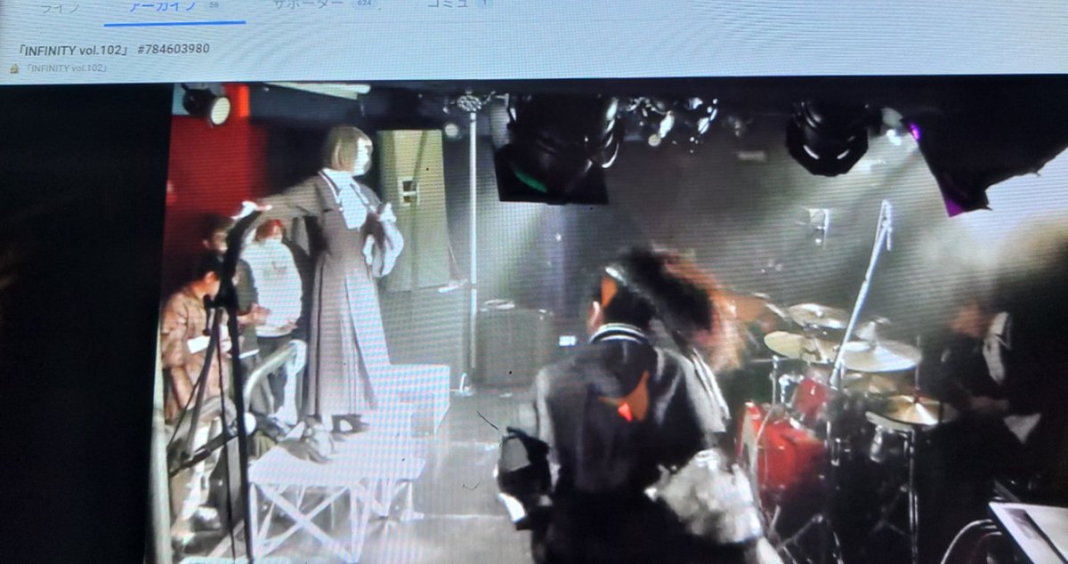 madbear369's tweet photo. アーカイブでachro.のライブを見た。哀愁感のあるMelodyで惹き付けるバンドで、2024年初の出演だったかも。Melodicな旋律が豊かな情操を演出し、淡い世界観に浸るみたいだった。ただ、配信型で見てみたら、照明暗くてシルエットしか見えねー。
https://t.co/S1PsqTnTxb
#achro #INFINITY #Vol102 https://t.co/XaxCdU522V