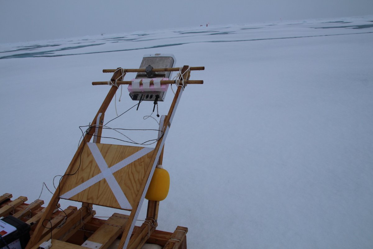 ICMCSIC's tweet photo. 🔴I #ICMNEWS I🔴

🚢 The ICM leads an expedition to the Arctic to study sea ice thickness and the effects of #ClimateChange.

🧊Our colleagues @CaroGabarro and @fhernandezmacia will collect data on the thin layer of sea ice through the ARIEL radiometer.

🔗https://t.co/xQPgkf6AaH https://t.co/IGEDYICR5m