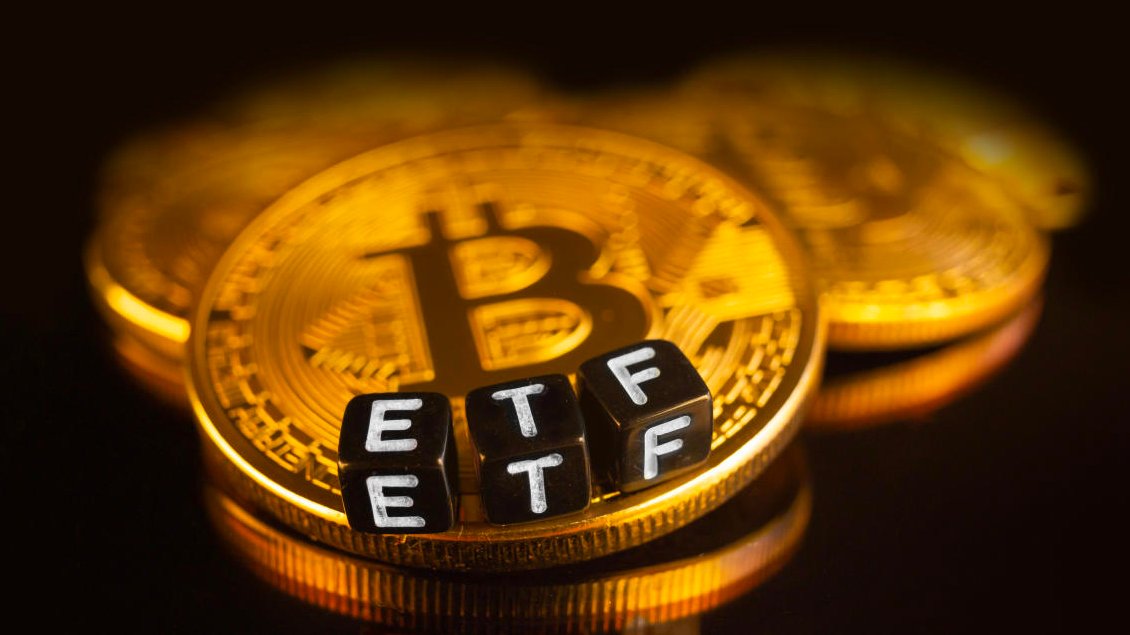 JUST IN‼️Spot #Bitcoin ETF issuer Valkyrie expects approval on Wednesday with trading to start on Thursday - The Block