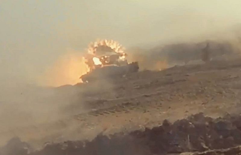 thothaayya's tweet photo. al-Qassam Mujahideen burn a Jewish army Merkafa tank in the Khan Younis area with Yasin 105 missiles. https://t.co/A4eWYWSwwm