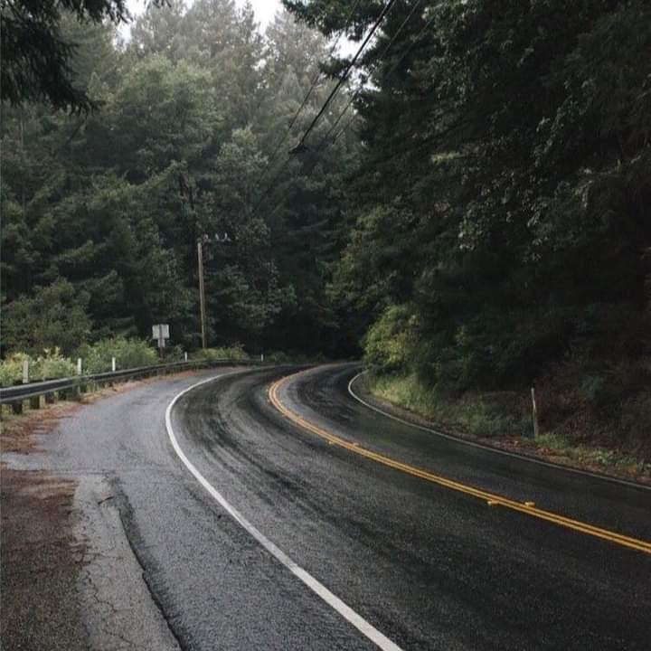 chanelkake's tweet photo. rainy days ♡ https://t.co/eEX6UVekd3