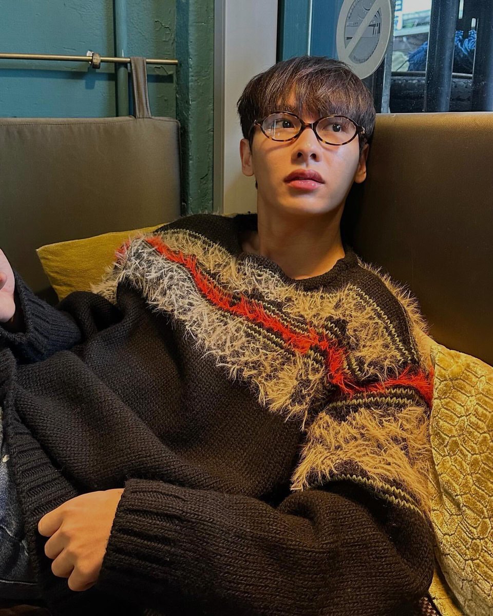 gunatpph's tweet photo. @AtthaphanP ig update
🚦
#gunatthaphan #gunatp https://t.co/P4UsGZFg8F