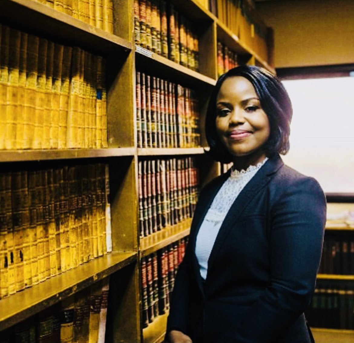 DevineNyakudya's tweet photo. 📚Its Chooseday and we appreciate Honourable @advocatemahere  She has since August when she assumed office as a Member of the Parliament of Zimbabwe been very consistent through the portifolio she chairs on higher and tertiary education, stood and represented all student issues!! https://t.co/DinCR61Oso