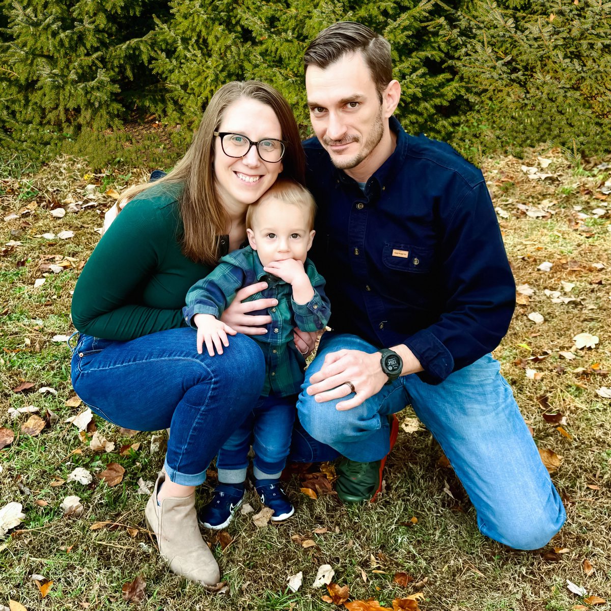 MrsGrimes_Reach's tweet photo. Hi! I am a STEM Coach at Reach Cyber Charter School. I help teachers infuse STEM into lessons and facilitate STEM Club/camps. I enjoy learning different ways to engage students with technology. I live with my husband, our son, and our “fur babies”. I love to run and go shopping. https://t.co/JRbPjN8KdS