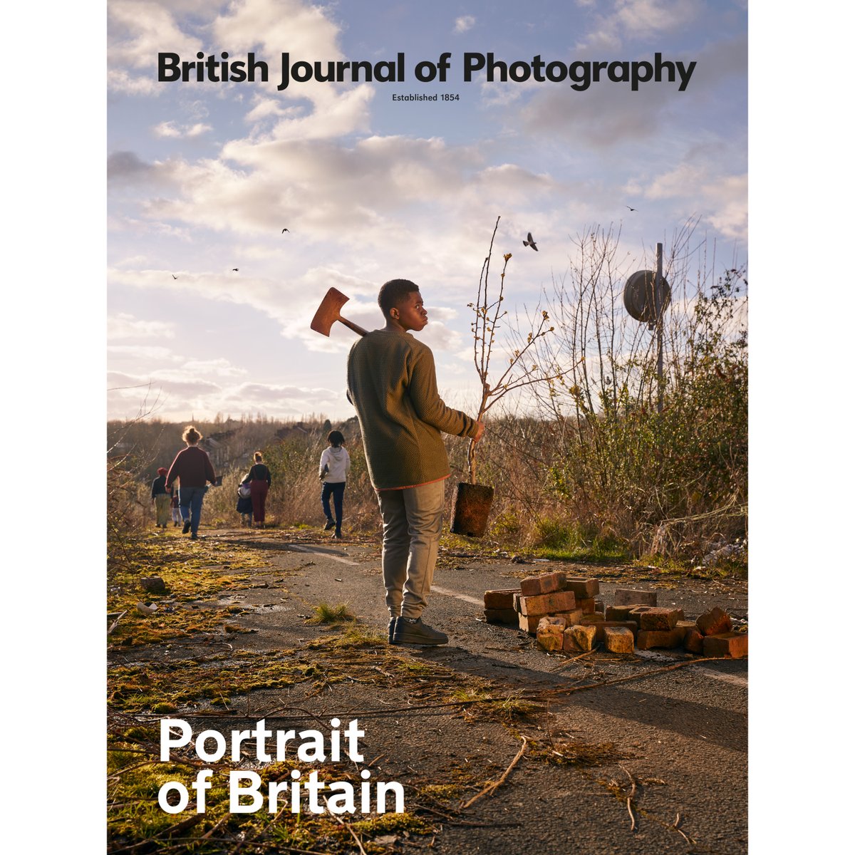 The Portland Inn Project are delighted to be winners of @bjp1854 Portrait of Britain! The photo of Joseph,from the 100 Year Plan poster campaign with Felicity Crawshaw can be seen on @jcdecaux_uk billboards,bus stops & shopping centres across the UK. theguardian.com/artanddesign/g…