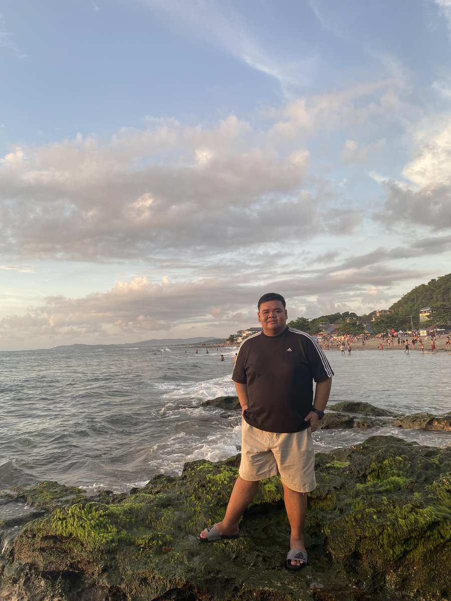 chubbyteacher29's tweet photo. Seizing Moments #chubboy #Chubby #chubb #chub https://t.co/6ZaAUZ6eMt