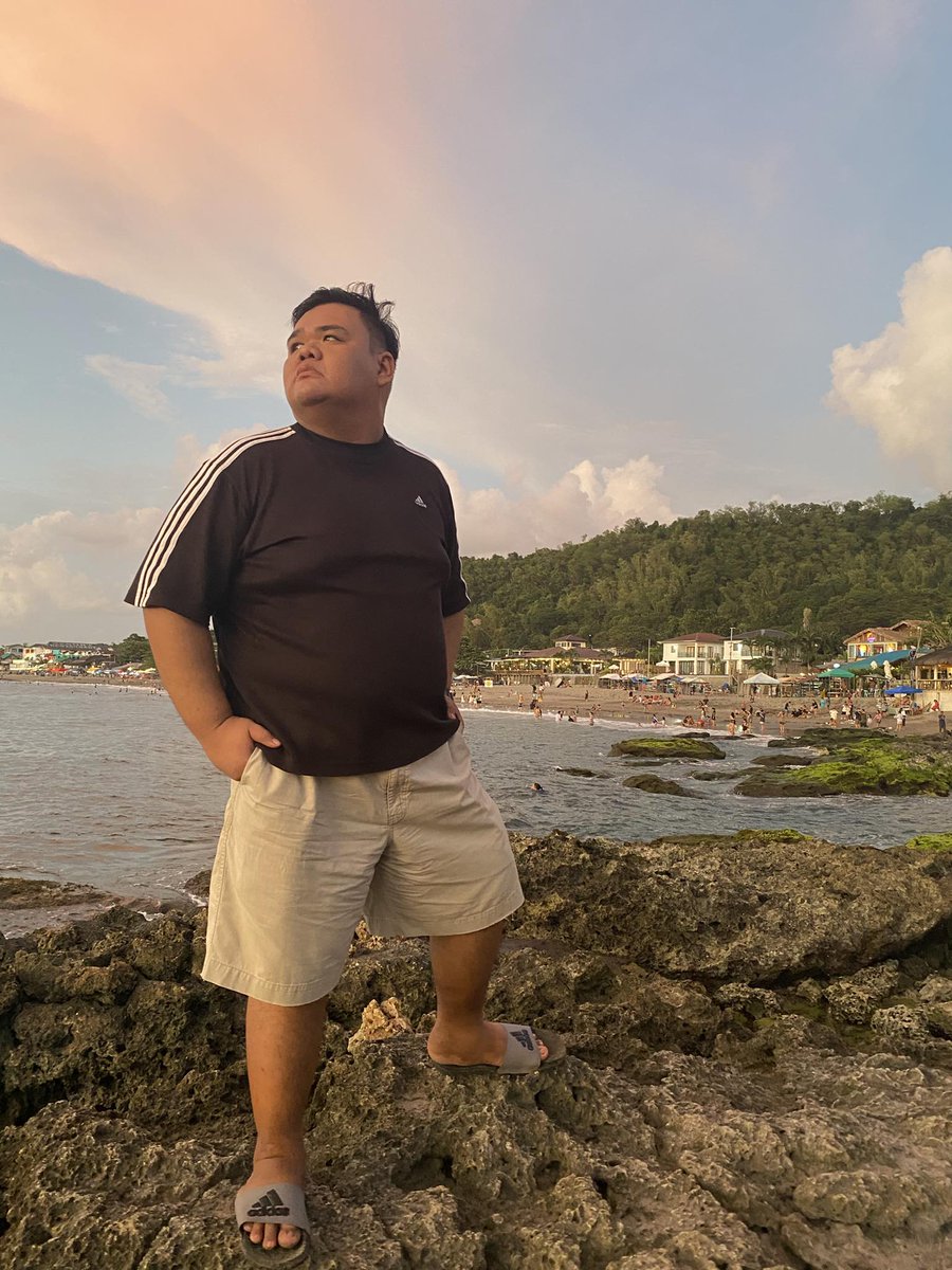 chubbyteacher29's tweet photo. Seizing Moments #chubboy #Chubby #chubb #chub https://t.co/6ZaAUZ6eMt