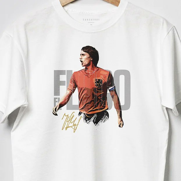Llourinho's tweet photo. 🚨 SORTEO de una de estas camisetas de leyendas del fútbol. 

Requisitos:
▶️ RT y Like a este tuit.
▶️ Seguir a @Cancherosoffici y @Llourinho 

*Participación doble mencionando a un amigo.

Tienen muchísimos diseños muy TOP donde elegir.

Ganador el 16 de enero.