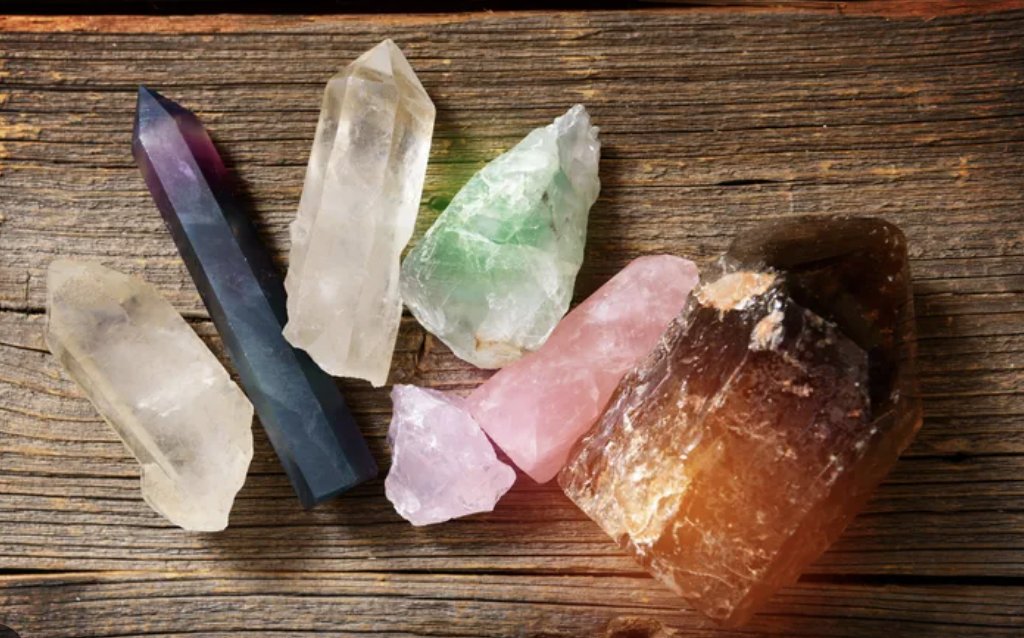 Crystals unite in a symphony of energies! while Rose Quartz whispers love amid Clear Quartz's clarity. Embrace this magical fusion, where each gem weaves a tapestry of healing, love, and empowerment into your life. 🌟💎✨ #CrystalHarmony #HealingGems #EnergyFusion