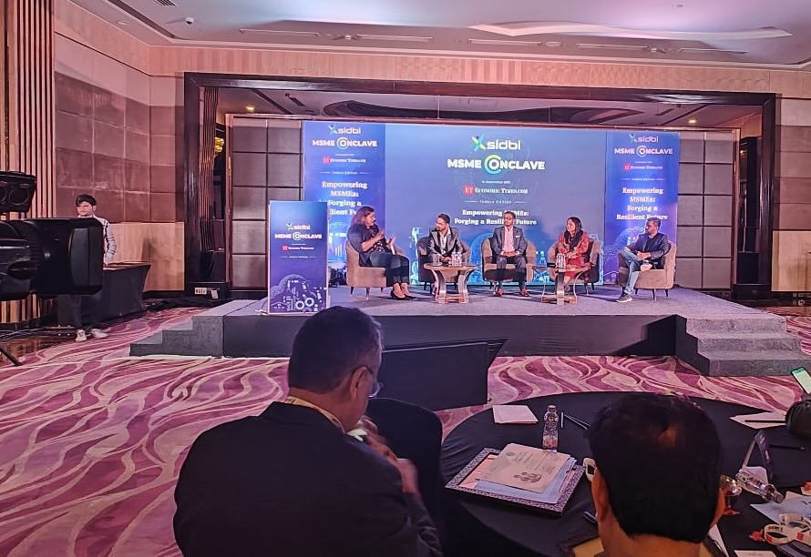 #Entrepreneurs speak on 'Charting the Path Forward: Empowering MSMEs in MP for Competitive and Sustainable India@100' at the SIDBI ET MSME Conclave in Indore.

Watch the session live here: bit.ly/3HanXja 

<a href="/sidbiofficial/">Small Industries Development Bank of India</a> #msme #SIDBI_Indore
