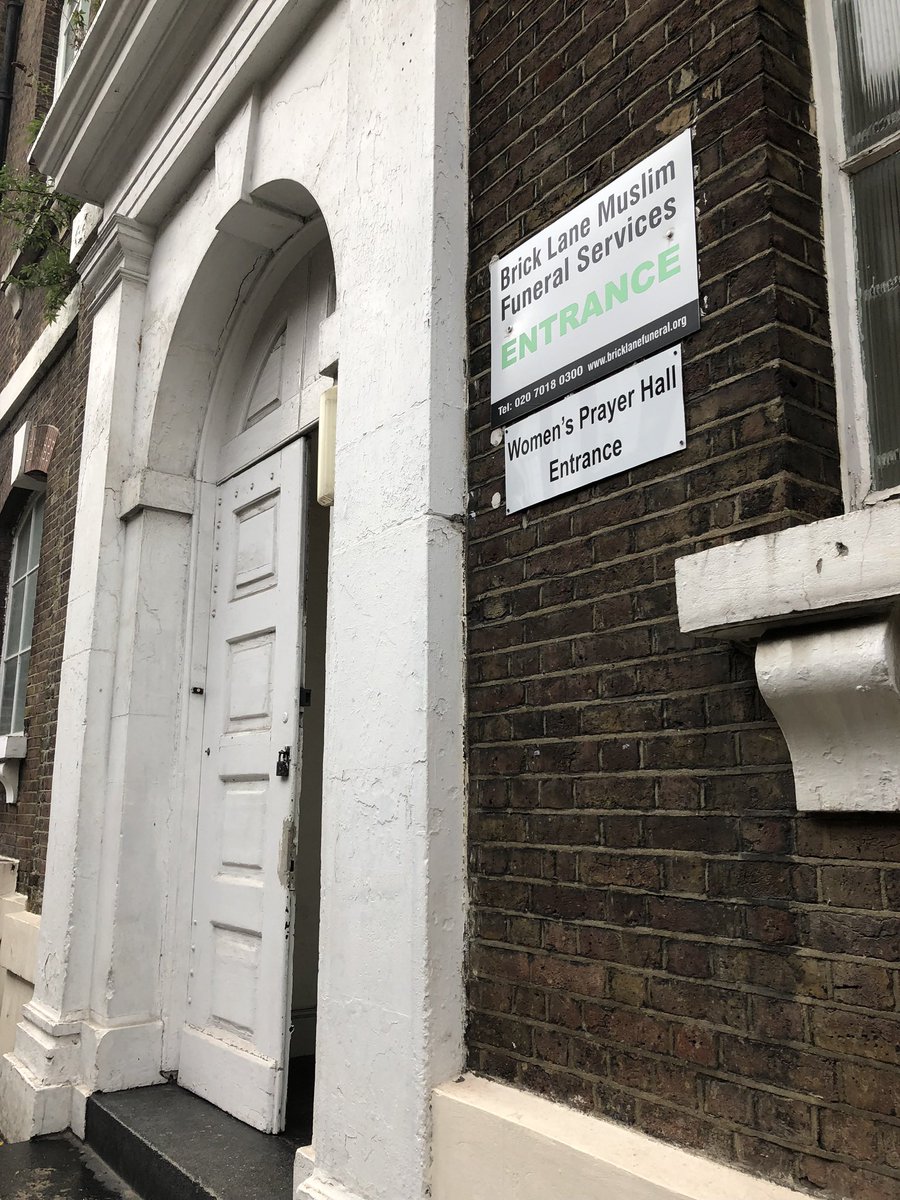 This is the old entrance to the women’s section of the Brick Lane Mosque.
