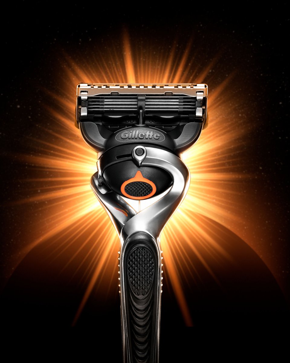 Photographer and 3D Artist here! Specializing in Products and Automotive! Looking for work in either sectors :) #PortfolioDay