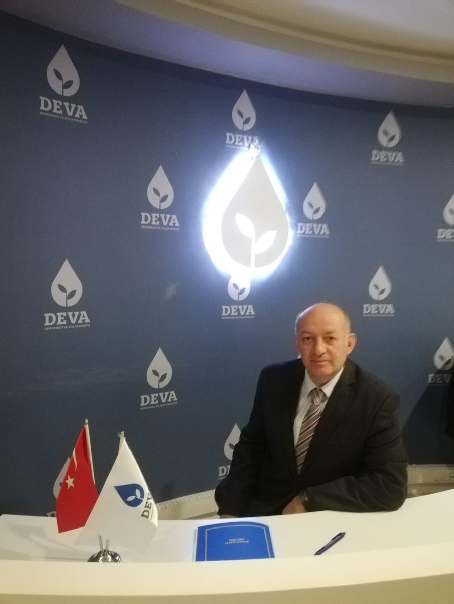 devaankarada's tweet photo. Bugün İl Binamızda nöbetçilerimiz
İl Yönetim Kurulu Üyelerimiz; Hakkı Karal ve Gürkan Akyüz siz kıymetli hemşehrilerimizi misafir etmek ve sizlerle hasbihâl etmek için il binamızdalar.
🌱💧🌱💧🌱💧🌱
#DevayaDavet
#AnkaraİçinHazırızBizDEVAYIZ

@devapartisi
@alibabacan
@nutkuakin https://t.co/jpQa5HrOfe