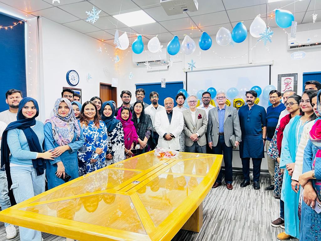 IBBPS_DUHS's tweet photo. Embracing the winter chill with open arms as we usher in 2024. Here's to a season of warmth, joy, and countless memories in the making.
Happy New Year! ❄️🎉

#IBBPS #DUHS #NewYear2024 https://t.co/GvILGvNIXj