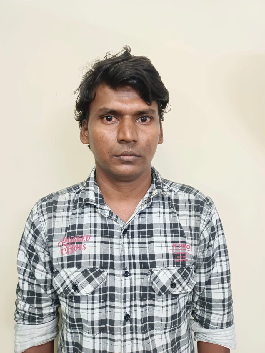 கண்டாரஓலி காளியின் உண்மையான புகைப்படம் காவல் நிலையத்தில் எடுக்கப்பட்டது.