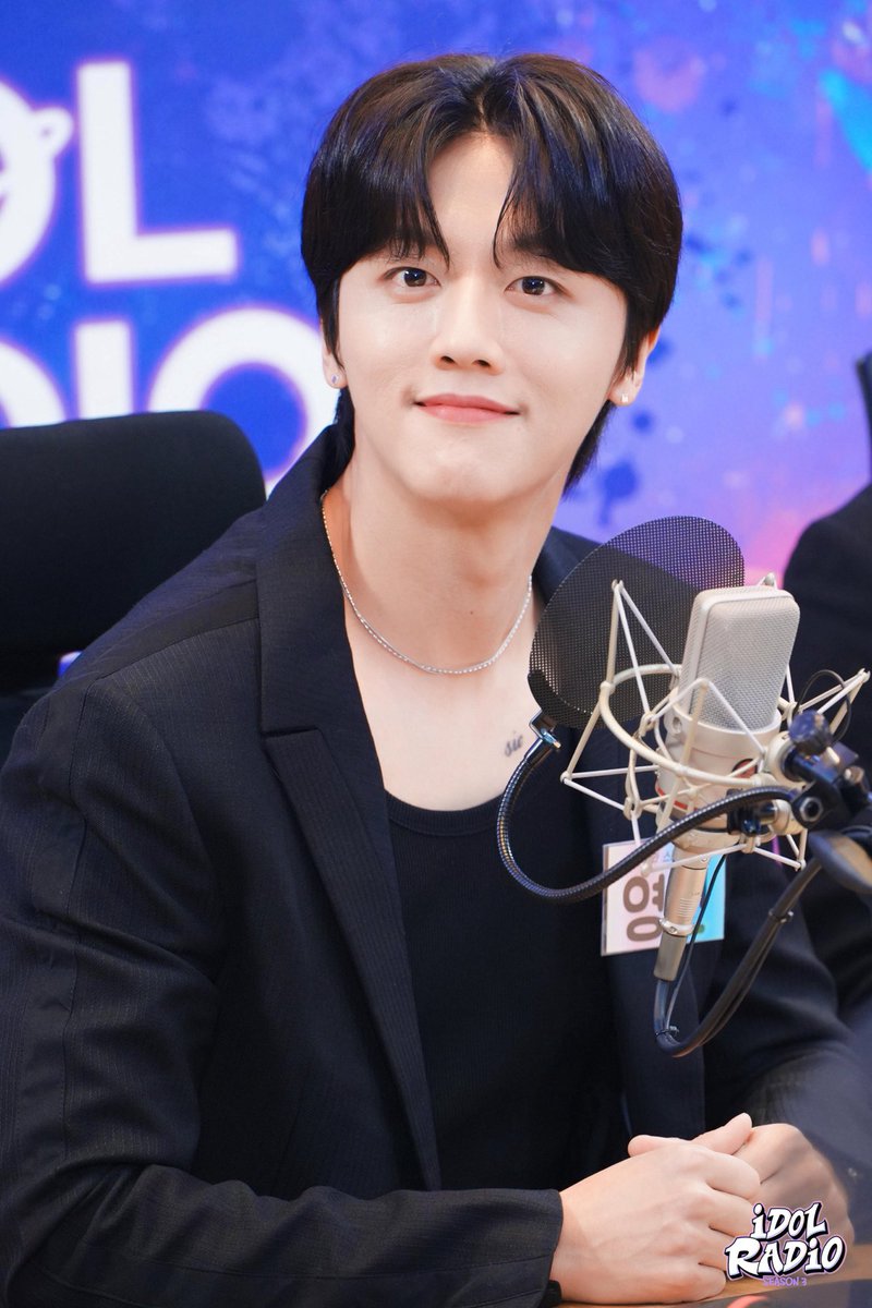 idolradiokorea's tweet image. [#아이돌라디오3 앨범 240108]

📸EP#135 2024 동아리 신입회원 모집 (with. 스페셜DJ SF9 영빈&amp;amp;인성｜DKZ)

∧🎀∧ ∧🎀∧
(｡･᎑ ･∩ ∩･‿･｡)
 Οu_Ο.  Θ_uΘ
아잉 이잉 #빈디콩디

@SF9official

#MBC #IDOLRADIO #아이돌라디오 #아돌라 #SF9 #에스에프나인 #영빈