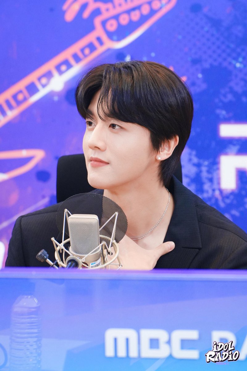 idolradiokorea's tweet image. [#아이돌라디오3 앨범 240108]

📸EP#135 2024 동아리 신입회원 모집 (with. 스페셜DJ SF9 영빈&amp;amp;인성｜DKZ)

∧🎀∧ ∧🎀∧
(｡･᎑ ･∩ ∩･‿･｡)
 Οu_Ο.  Θ_uΘ
아잉 이잉 #빈디콩디

@SF9official

#MBC #IDOLRADIO #아이돌라디오 #아돌라 #SF9 #에스에프나인 #영빈