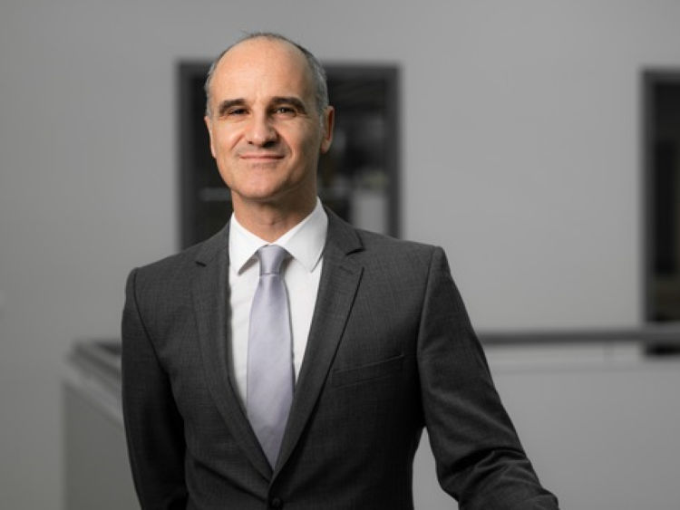 AdvisorWorld_ch's tweet image. Raiffeisen Schweiz Anlageausblick 2024: Volatilität voraus

Raiffeisen Schweiz  : Das Börsenjahr 2024 dürfte von hohen Schwankungen geprägt sein.

...

advisorworld.ch/raiffeisen-sch…

#RaiffeisenSchweiz #Ausblick2024