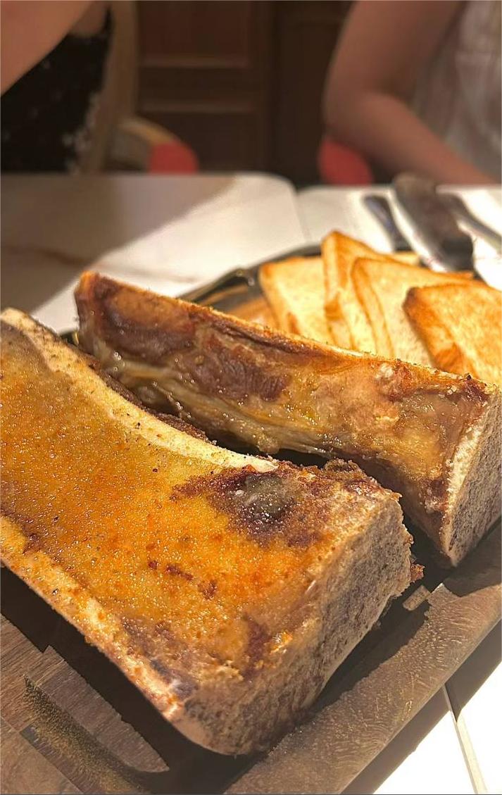 SelenaDavis6587's tweet photo. Today, I will experience French food with my clients https://t.co/BXXl5RHWCO