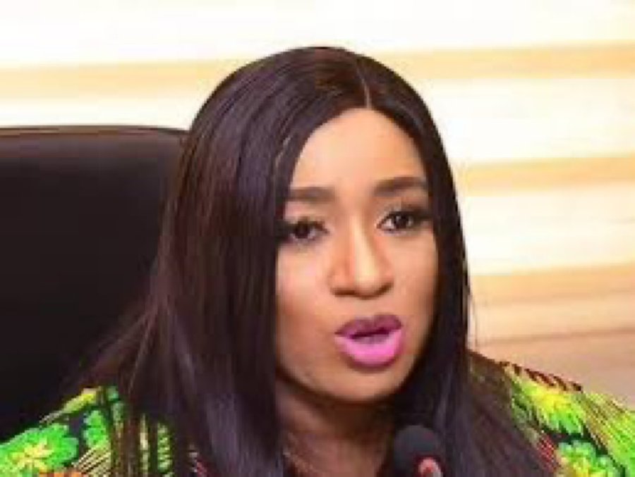 #BREAKING_NEWS 

BOLA TINUBU HAS ASKED BETA EDU TO RESIGN, AS SHE THREATENS TO EXPOSE ALL
Bola Tinubu has asked Humanitarian Affairs and Poverty Alleviation Minister, Beta Edu, to resign, according to an Aso Rock insider.
Edu who did not find the directive palatable has started