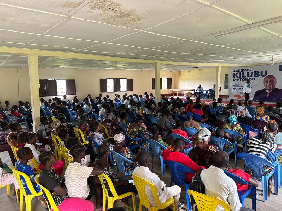 DannyKANDA2's tweet photo. @FKalula @LuboyaChadrack @DBeledu @BoboMokonzi @CKilubu @cenirdc @julienpalukucom Il est le seul et l'unique candidat depuis l'histoire de #Bulungu à avoir organisé dans chaque secteur, une conférence débat avec les intellectuels ; un échange basé sur le pourquoi l'on souhaite être voté. https://t.co/vNzhWQHUKb