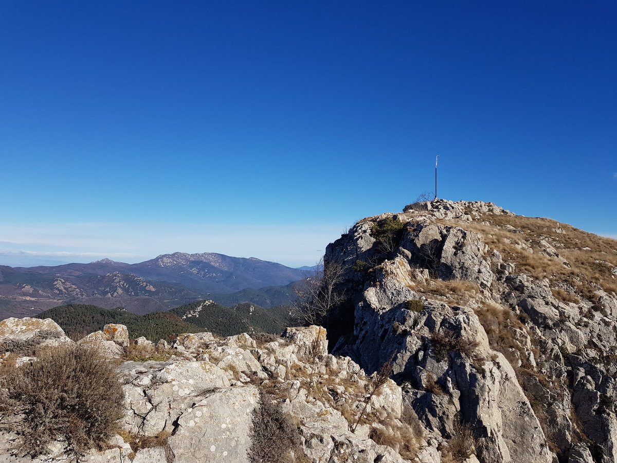 Viee from #Bassagoda peak. #CoolCatalonia