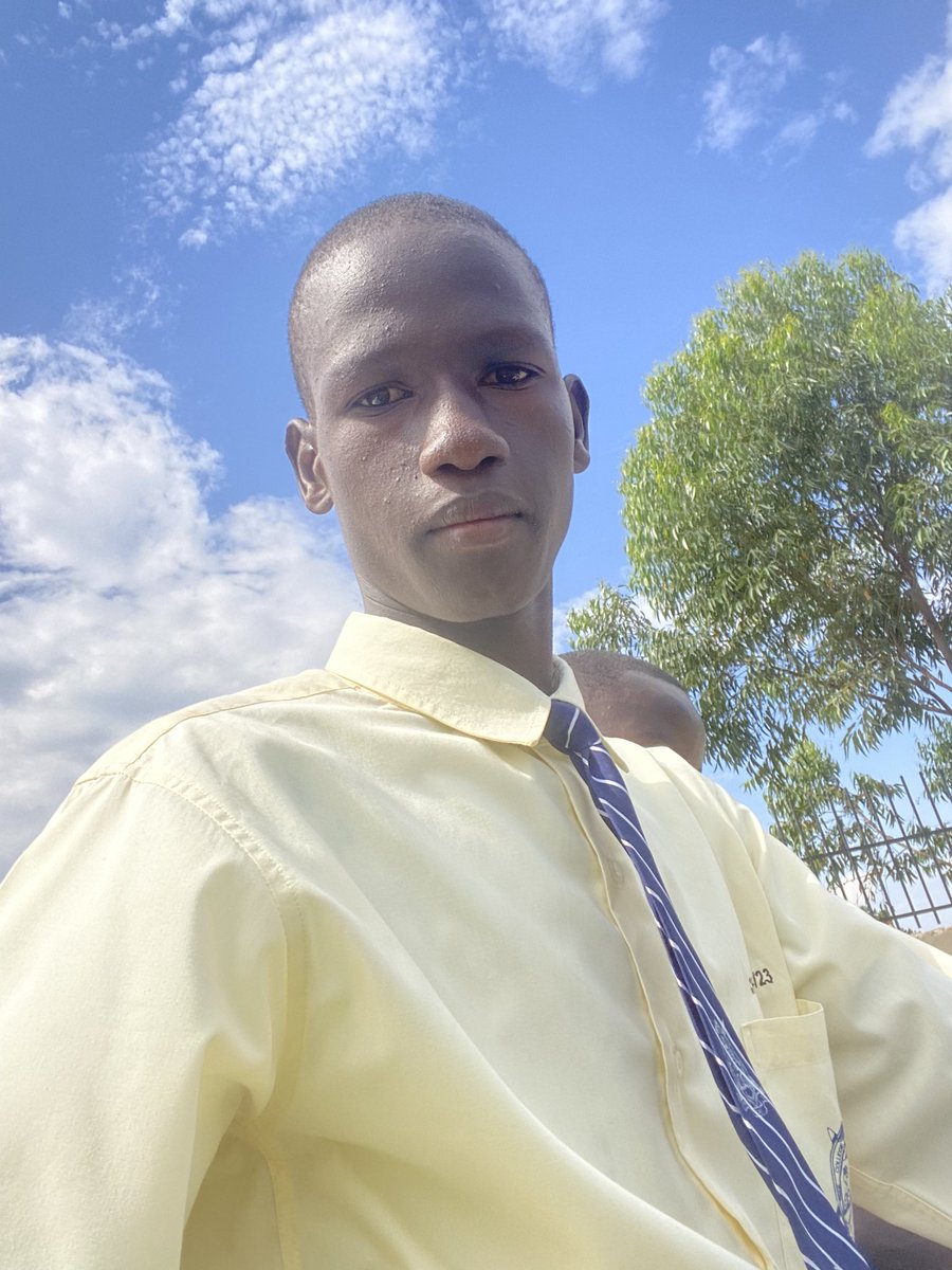 CherotichJack2's tweet photo. Good day people, I am in so much pain, I can’t hold it anymore, my first born son disappeared from home about 3 weeks ago, no information about his whereabouts! Help a mother re-tweet pliz 😭😭😭 https://t.co/ASNdl4Ps6R