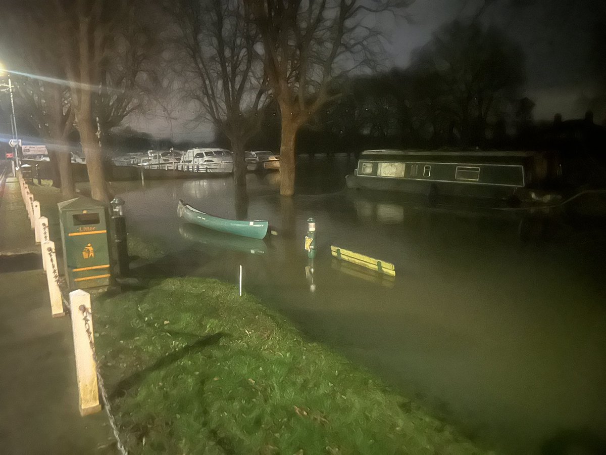 datcheteye tweet media