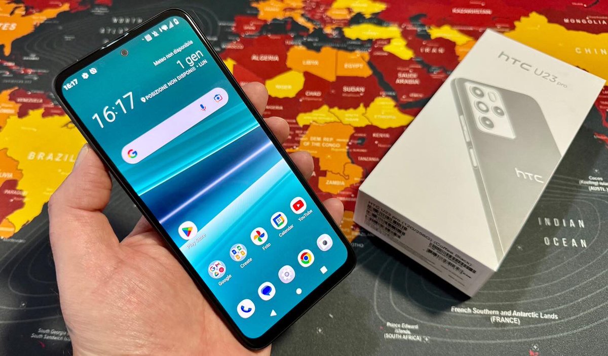 MikyAncona's tweet photo. HTC ritorna alla grande con il nuovo U23 Pro 5G
Smartphone completo e per i nostalgici abbiamo anche il led di notifica ! @htc @HTCItalia
https://t.co/48uGnNXUnY
#htc #HTCU23pro #u23pro #mikyancona #smartphone #mobile #HTC #5G #phone #tech #technology #techblogger #techblog https://t.co/DB3TE5ynbh