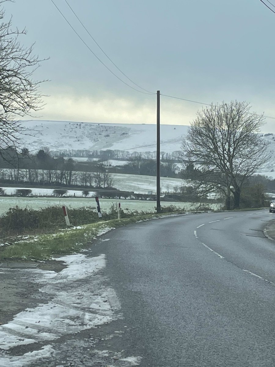 careLewes's tweet photo. Keep warm out there everyone, watch out for any ice... https://t.co/HVGAT3RPoT