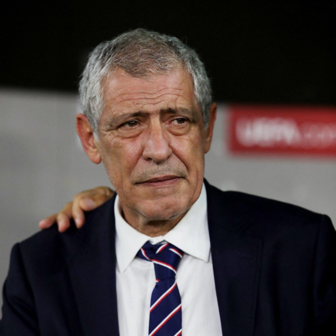 Fernando Santos, bugün oynanacak Rizespor-Beşiktaş maçını tribünden takip edecek.