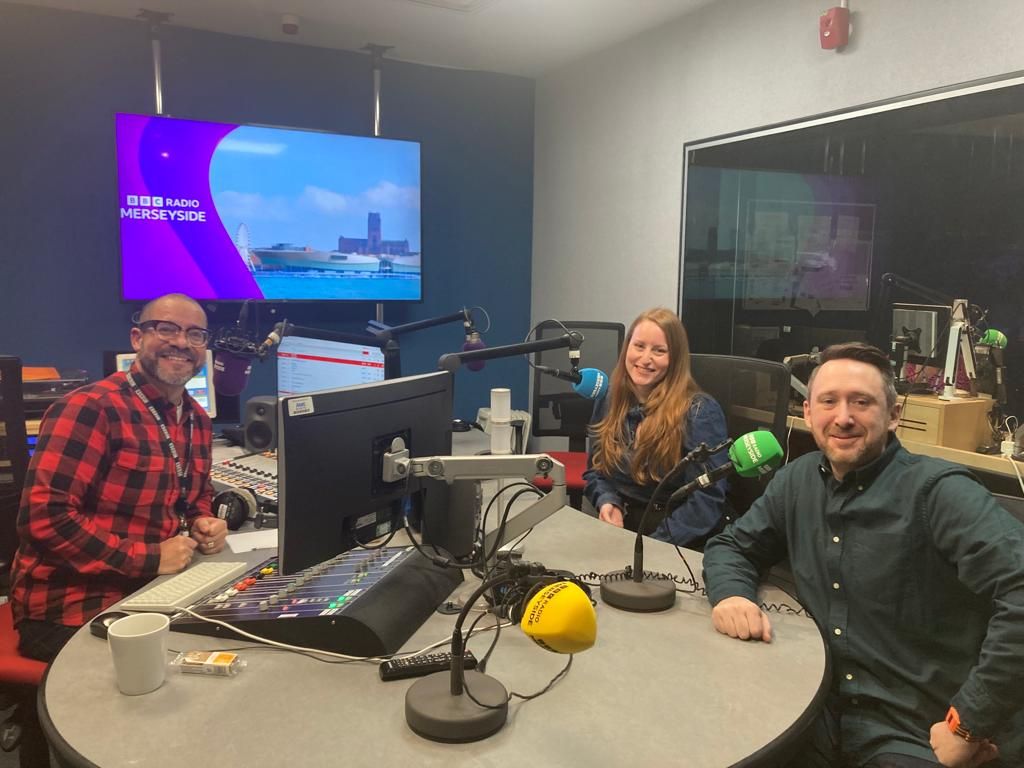Some fantastic coverage on @bbcmerseyside recently for @LSPsocials based @DefProcEng founders, Jen & Patrick Fenner! 🔊 Take a listen to their full interview here: bbc.co.uk/sounds/play/p0…
