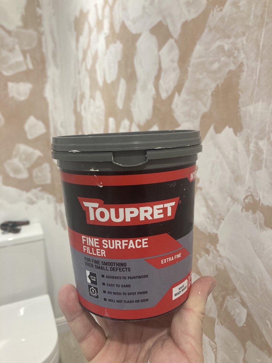 AlpinePainter's tweet photo. Tiny bit of filler here and there….. #painter #decorator #filler #tinybit @ToupretUK 

@JTHomeImp https://t.co/Inuol9xCIY