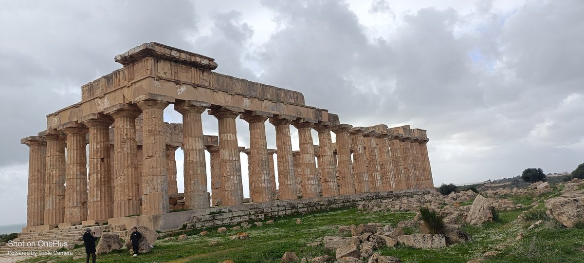 fifered's tweet photo. visited the temple of selinunte on sunday and the Acropoli. the place was empty and pretty much had it to myself https://t.co/ih8HP3M4Cj