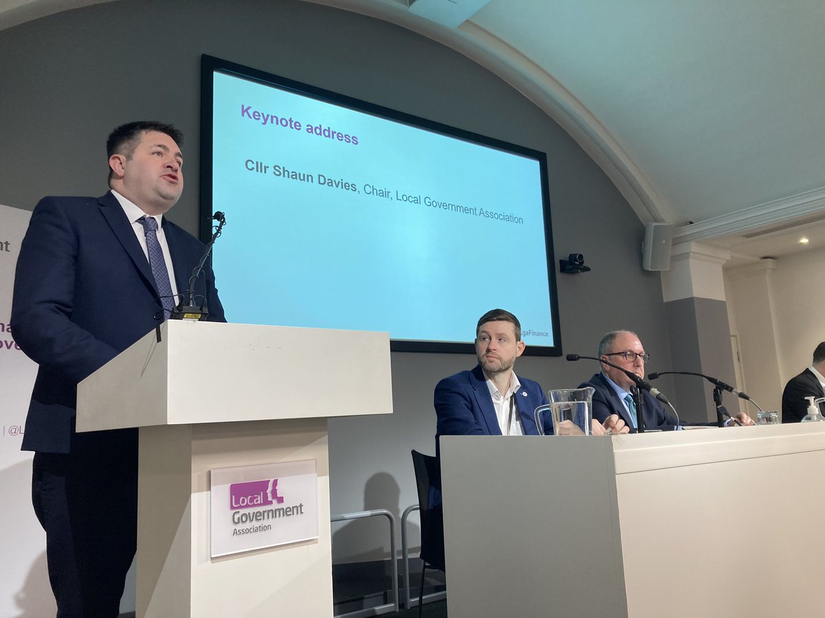 #lgaFinance Cllr Shaun Davies, Chair of the LGA, gives the opening keynote speech at the annual LGA finance conference. Minister Simon Hoare and Shadow Minister Jim McMahon listen to Shaun describe the financial challenges councils face. We will hear from them next.