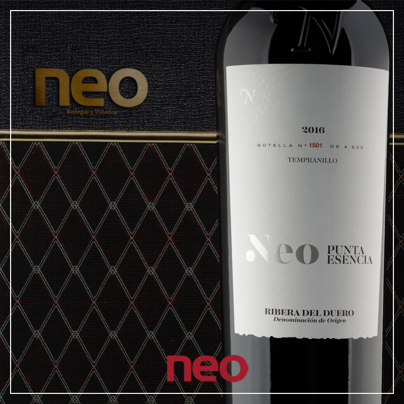 BodegasNEO's tweet photo. Neo Punta Esencia es el emblema de nuestra bodega. Un vino 100% tempranillo que nace tras 36 meses de crianza. ¿Y tú? ¿Lo has probado? 🍷🍷
#BodegasNeo #RiberaDelDuero #Vino https://t.co/uEvooREFFv