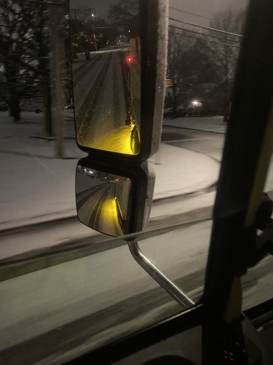 Douglasm1986's tweet photo. 18 hour workday part 2: 4:34 am (1hr 34 min in) crack my first in cab fart, immediately forced into a window down situation… #ItsAllWork https://t.co/hIXDGTOjx6